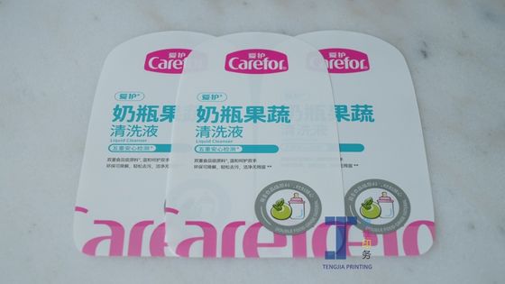 Etiquetas personalizadas en el molde para soluciones de embalaje de PP y PE